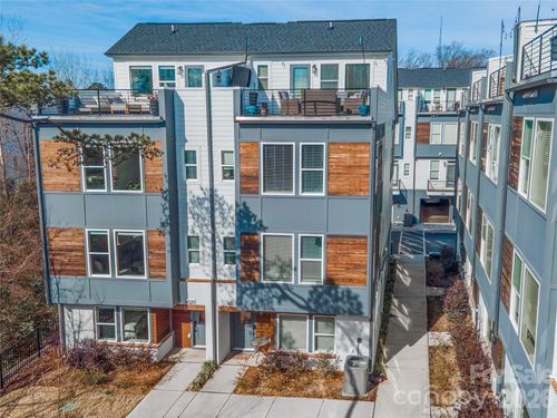 6017 Irwins Branch Dr, Charlotte, NC, 28217-3701 | Card Image