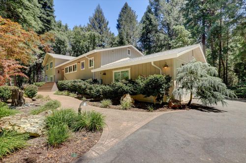 11877 Incline Shaft Rd, Nevada City, CA, 95959-9576 | Card Image