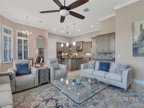 8260 Halbert Ln, Vero Beach, FL, 32968-9497 | Card Image