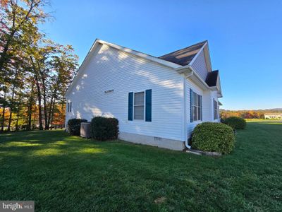 20 Watershed Drive, House other with 3 bedrooms, 3 bathrooms and null parking in RIDGELEY WV | Image 2