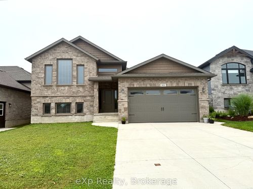 161 17th Ave A, Hanover, ON, N4N0B5 | Card Image