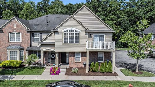 4014 Norwich Dr, Canton, MI, 48188-7232 | Card Image