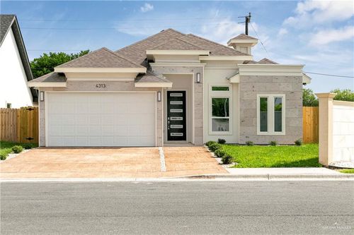 4313 Xenops Ave, McAllen, TX, 78504-6899 | Card Image
