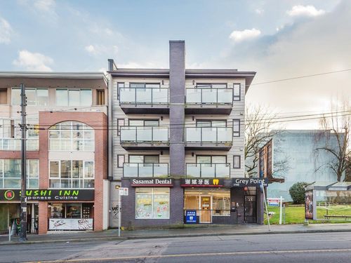 204-3788 W 10th Ave, Vancouver, BC, V6R2G4 | Card Image