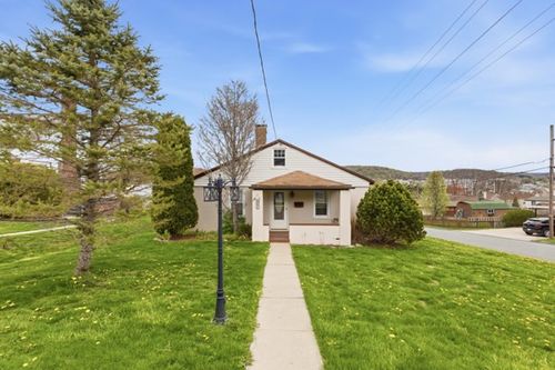 1607 Baumgardner Ave, Windber, PA, 15963-2402 | Card Image