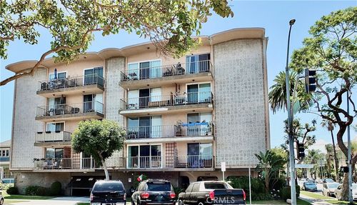 203-545 Chestnut Ave, Long Beach, CA, 90802-2220 | Card Image