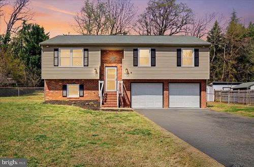 5010 Norris Dr, FREDERICKSBURG, VA, 22407-6866 | Card Image