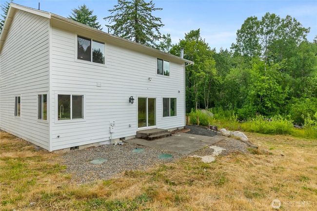 932 Tipsoo Loop N, House other with 3 bedrooms, 3 bathrooms and 2 parking in Rainier WA | Image 38
