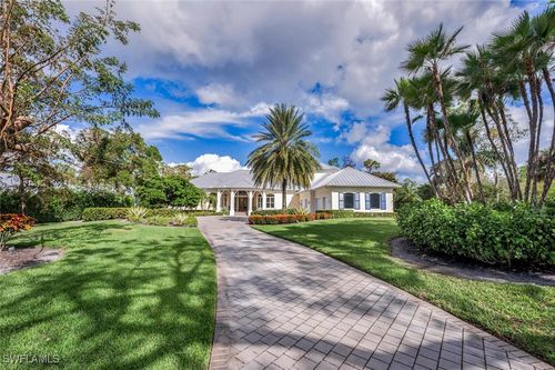 7051 Hunters Rd, NAPLES, FL, 34109-0561 | Card Image