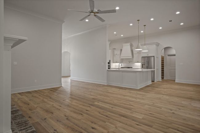 Great Room to Kitchen | Image 10