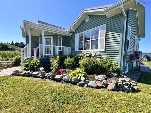48 Seaview Dr, Gabarus, NS, B1K3T4 | Card Image
