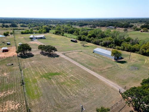 293 County Road 1111, Decatur, TX, 76234-5725 | Card Image