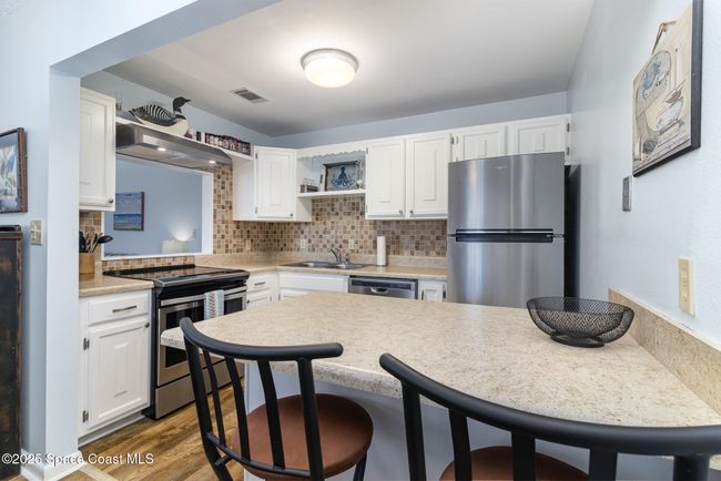 Kitchen | Image 7