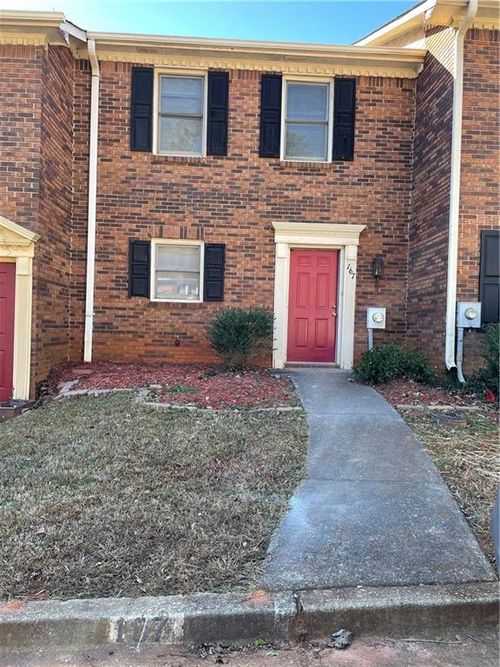167 Walter Way, Stone Mountain, GA, 30083-6113 | Card Image