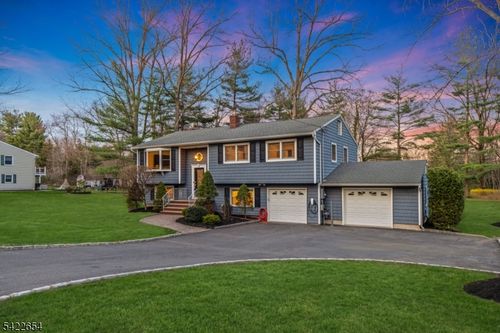 209 Northfield Rd, Millington, NJ, 07946-1355 | Card Image