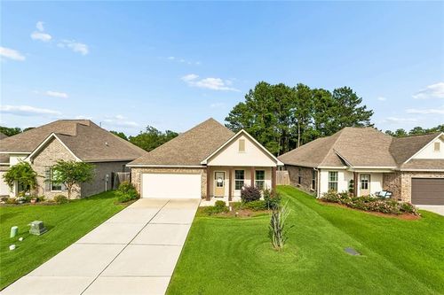 760 Jackson Ct, Madisonville, LA, 70447-9415 | Card Image