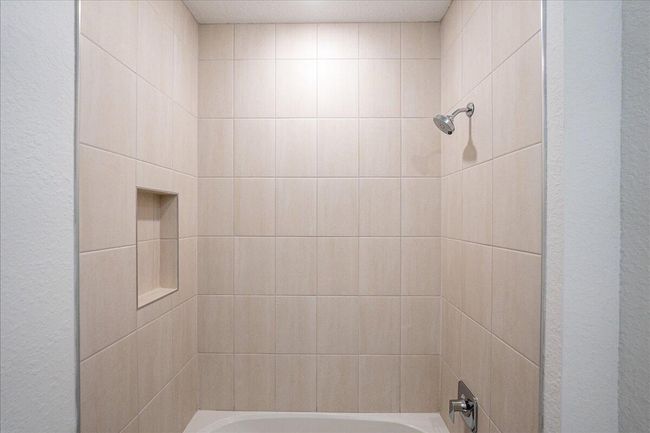 6751 Se Park Trace Dr, House other with 3 bedrooms, 2 bathrooms and null parking in Stuart FL | Image 8