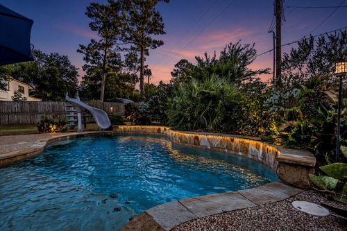 114 Elmwood St, Huntsville, TX, 77320-3002 | Card Image