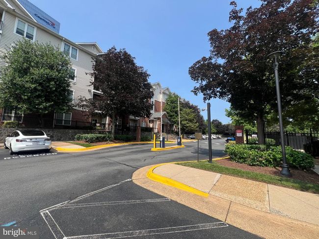 UNIT-10308 - 1521 Spring Gate Dr, Condo with 2 bedrooms, 2 bathrooms and null parking in MCLEAN VA | Image 26