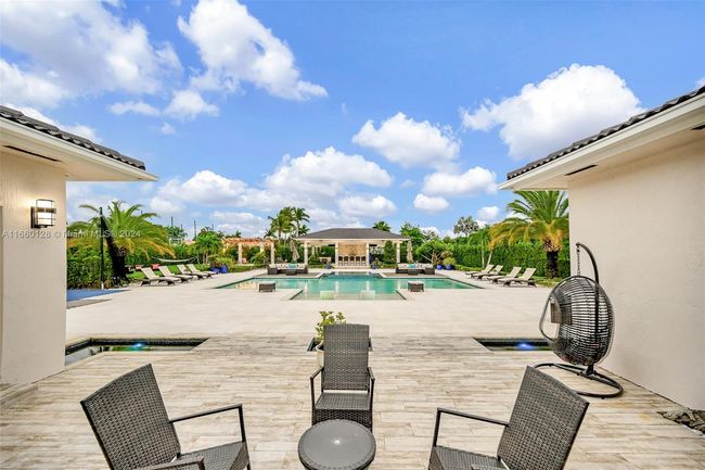 433 Nw 127 Th Ave, House other with 5 bedrooms, 4 bathrooms and null parking in Miami FL | Image 31