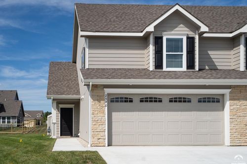 2540 Arlene Pl, Lawrence, KS, 66046-5509 | Card Image