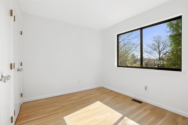 Guest room en-suite is conveniently located on the first floor. | Image 16