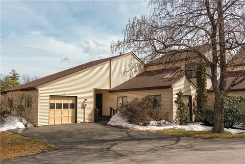 31 Pond Park Rd, Woodstock, NY, 12498-1705 | Card Image