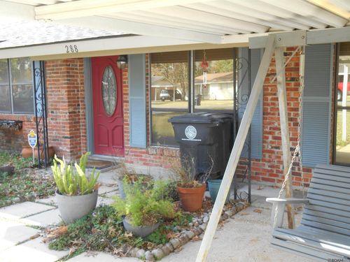 288 Fontainbleau Dr, Baton Rouge, LA, 70819-3331 | Card Image