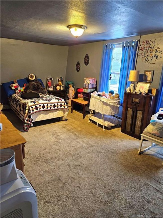 67 Prospect Ave, House other with 3 bedrooms, 1 bathrooms and null parking in Killingly CT | Image 12