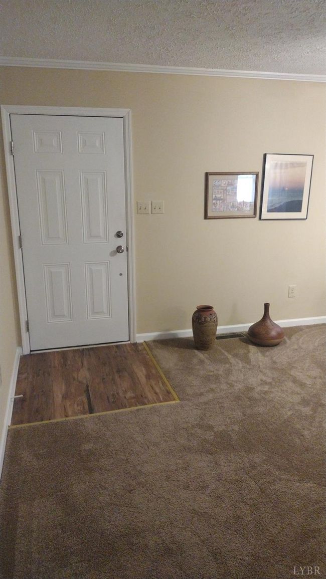 618 Prospect Rd, House other with 3 bedrooms, 2 bathrooms and null parking in Hurt VA | Image 4