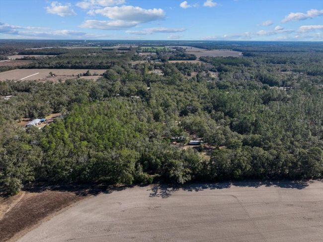 6240 Sw County Road 344, House other with 2 bedrooms, 2 bathrooms and null parking in TRENTON FL | Image 33