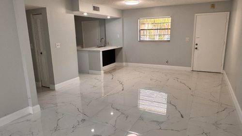 106-9150 Nw 38th Dr, Coral Springs, FL, 33065-4390 | Card Image