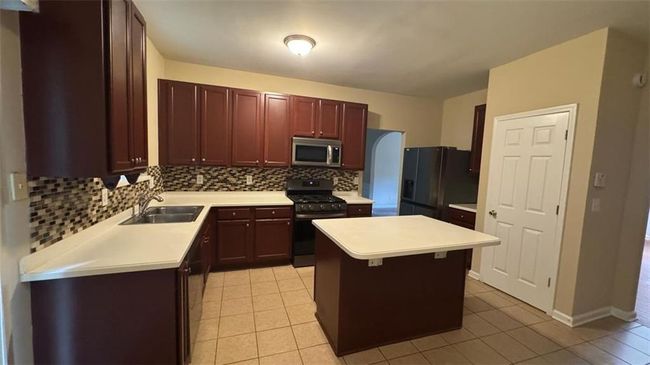 2537 Howell Farms Way Nw, House other with 4 bedrooms, 3 bathrooms and 2 parking in Acworth GA | Image 7