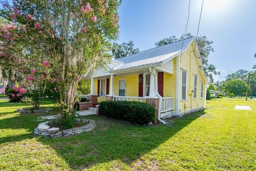404 Ne 2nd St, TRENTON, FL, 32693-3445 | Card Image