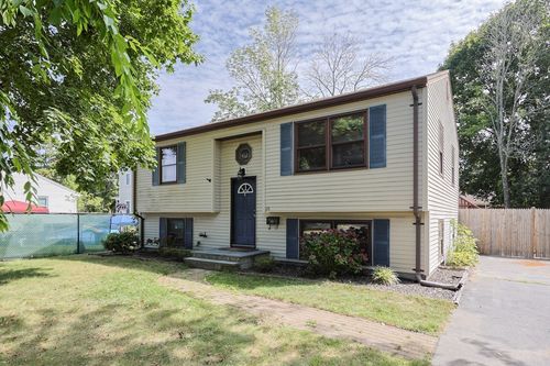 28 Harvard St, New Bedford, MA, 02746-1210 | Card Image