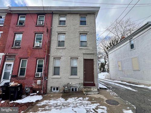 613 Walnut St, NORRISTOWN, PA, 19401-5036 | Card Image