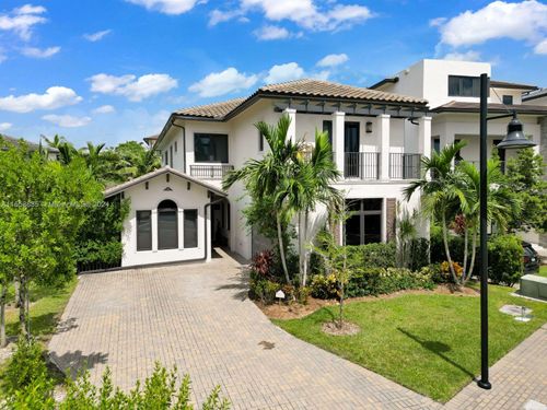 8191 Nw 47th Ter, Doral, FL, 33166-5684 | Card Image