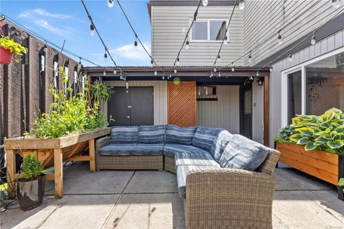 114-984 Dunford Ave, Langford, BC, V9B2S3 | Card Image