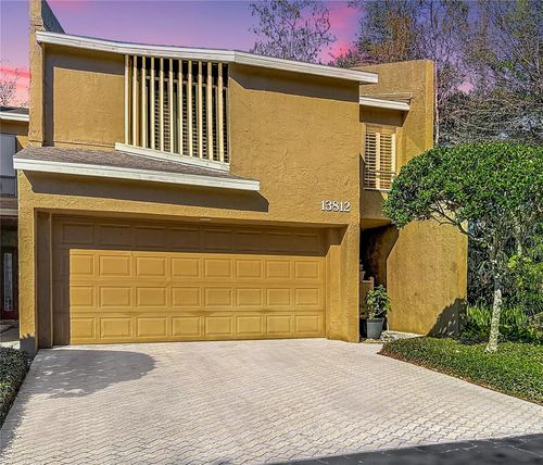 13812-13812 Mill Cove Cir, TAMPA, FL, 33618-7422 | Card Image
