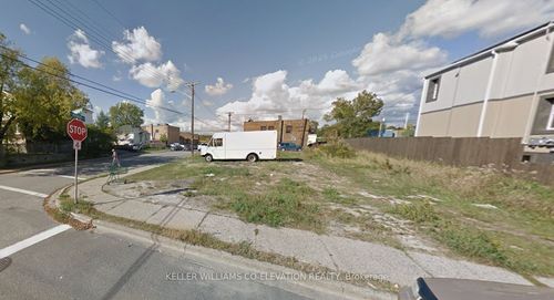 234 Bloor St, Sudbury, ON, P3C2K9 | Card Image