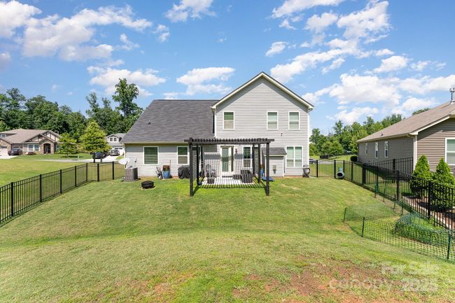 2606 Cheverny Pl, House other with 4 bedrooms, 4 bathrooms and null parking in Concord NC | Image 32