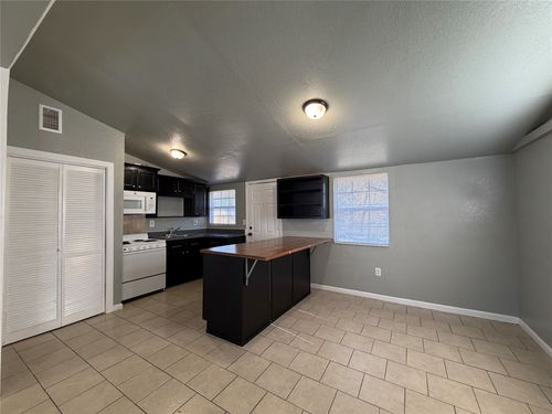 804 Evergreen Dr, Killeen, TX, 76541-7717 | Card Image