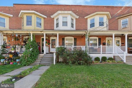 529 N Chestnut St, LANSDALE, PA, 19446-2627 | Card Image