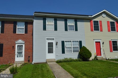 58 N Gala, Littlestown, PA, 17340-1146 | Card Image