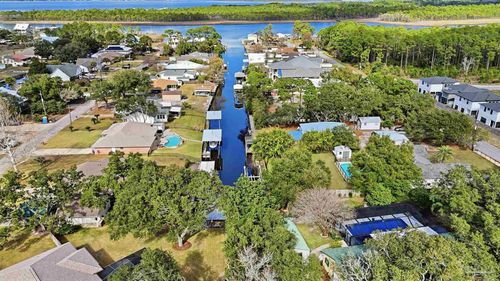 14001 Innerarity Point Rd, Pensacola, FL, 32507-8842 | Card Image