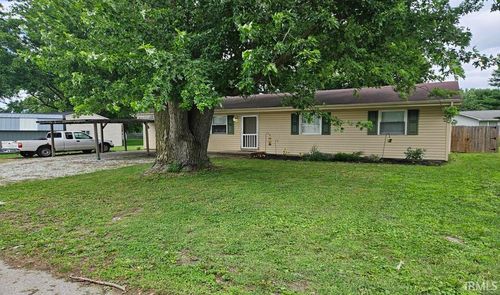 304 N Plank St, Rossville, IN, 46065-9416 | Card Image