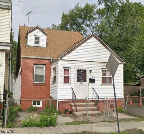 751 S 20th St, Newark, NJ, 07103-1025 | Card Image
