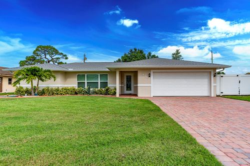 410 Se Verada Ave, Port St. Lucie, FL, 34983-2235 | Card Image