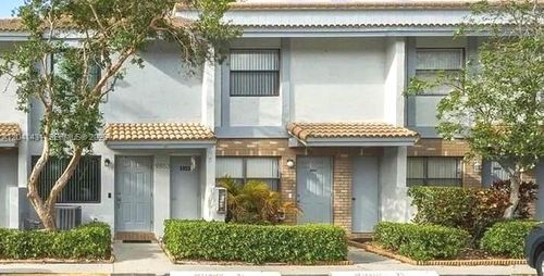 739-9835 Riverside Dr, Coral Springs, FL, 33071-6896 | Card Image