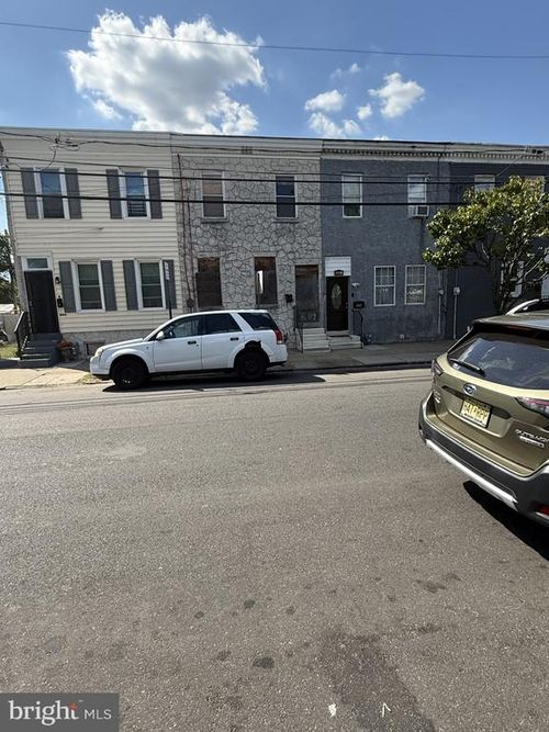 507 S 4th St, CAMDEN, NJ, 08103-1801 | Card Image